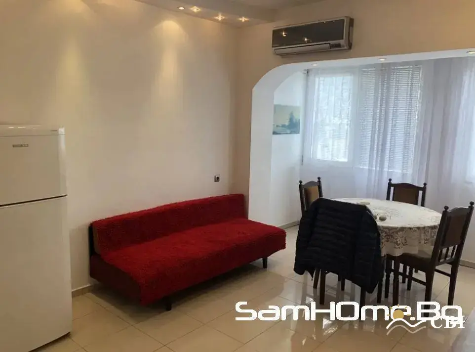 Apartment, 2-room, 100 m², in Varna. Photo 2 of 8. Varna, Black Sea, Bulgaria. Cheap Beach Holiday.