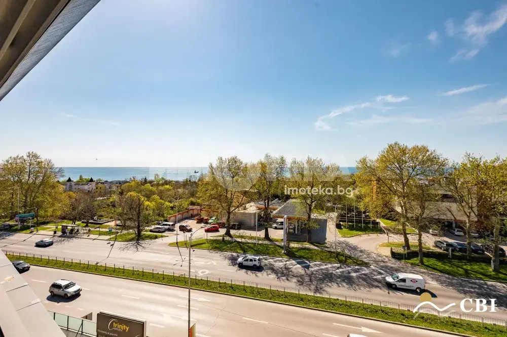 Apartment, 3-room, 100 m², in Varna. Photo 9 of 16. Varna, Black Sea, Bulgaria. Cheap Beach Holiday.