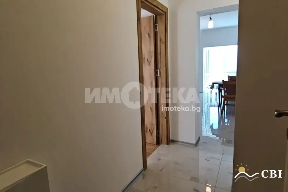 Apartment, 2-room, 65 m², in Varna. Photo 8 of 13. Varna, Black Sea, Bulgaria. Cheap Beach Holiday.