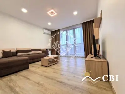 Apartment, 3-room, 100 m², in Varna. Photo 4 of 10. Varna, Black Sea, Bulgaria. Cheap Beach Holiday.