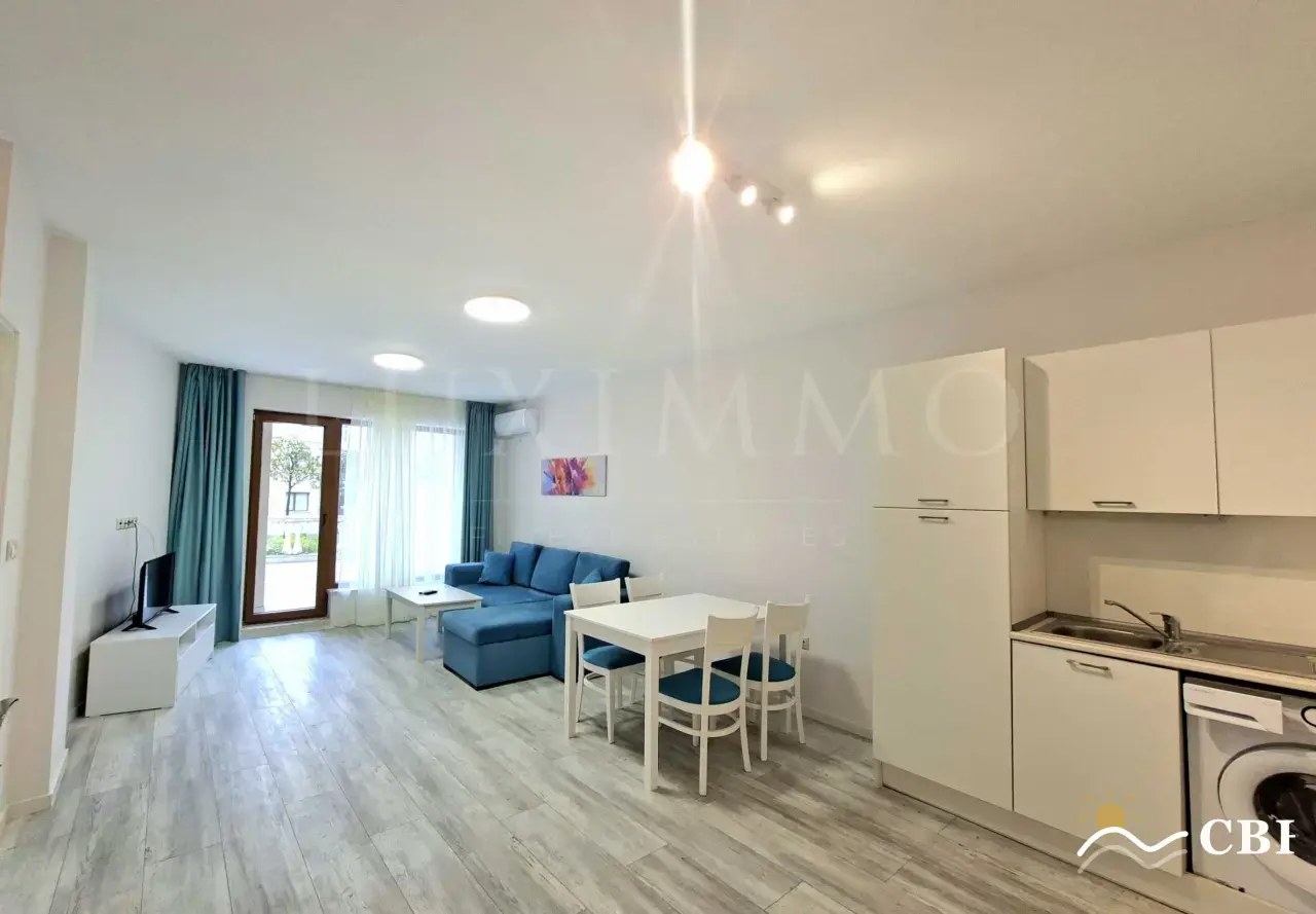 Apartment, 3-room, 112 m², in Varna. Photo 3 of 11. Varna, Black Sea, Bulgaria. Cheap Beach Holiday.