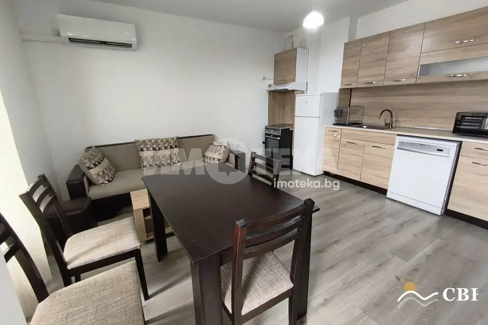 Apartment, 2-room, 52 m², in Varna. Photo 1 of 10. Varna, Black Sea, Bulgaria. Cheap Beach Holiday.