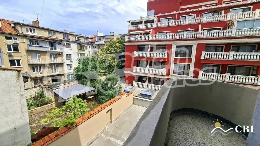 Apartment, 4-room, 100 m², in Varna. Photo 1 of 16. Varna, Black Sea, Bulgaria. Cheap Beach Holiday.
