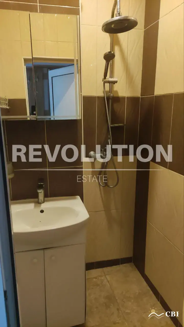 Apartment, 4-room, 88 m², in Varna. Photo 9 of 10. Varna, Black Sea, Bulgaria. Cheap Beach Holiday.