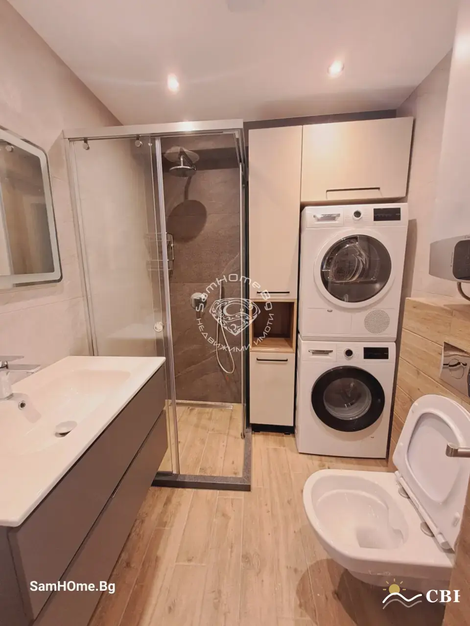 Apartment, 2-room, 65 m², in Varna. Photo 8 of 10. Varna, Black Sea, Bulgaria. Cheap Beach Holiday.