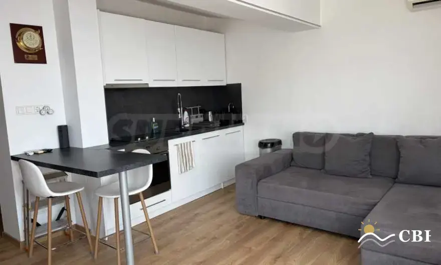 Apartment, 3-room, 80 m², in Varna. Photo 2 of 16. Varna, Black Sea, Bulgaria. Cheap Beach Holiday.