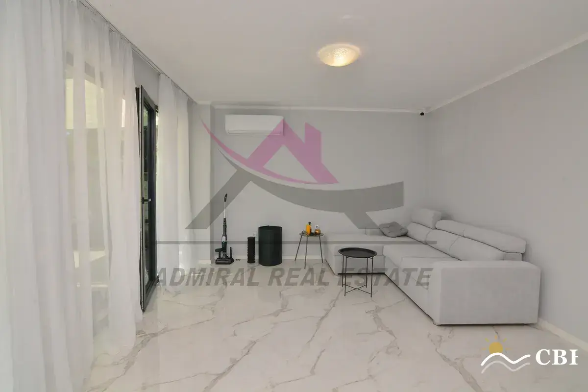 House, 1-room, 120 m², in Varna. Photo 3 of 16. Varna, Black Sea, Bulgaria. Cheap Beach Holiday.