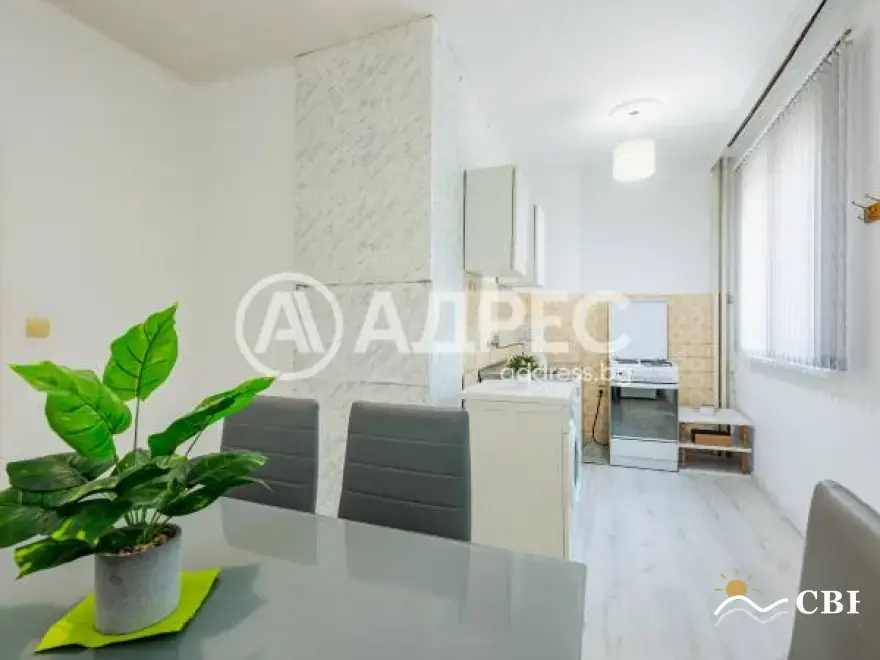 Apartment, 3-room, 90 m², in Varna. Photo 7 of 15. Varna, Black Sea, Bulgaria. Cheap Beach Holiday.