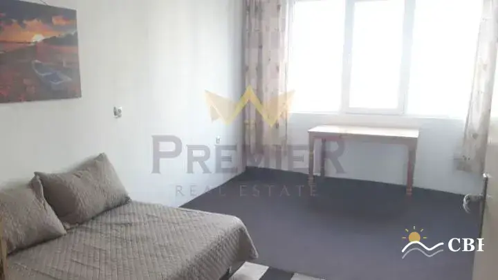 Apartment, 4-room, 120 m², in Varna. Photo 5 of 8. Varna, Black Sea, Bulgaria. Cheap Beach Holiday.