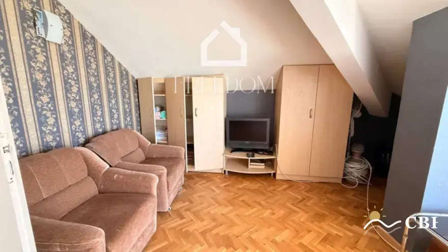 Apartment, 4-room, 200 m², in Varna. Photo 6 of 11. Varna, Black Sea, Bulgaria. Cheap Beach Holiday.