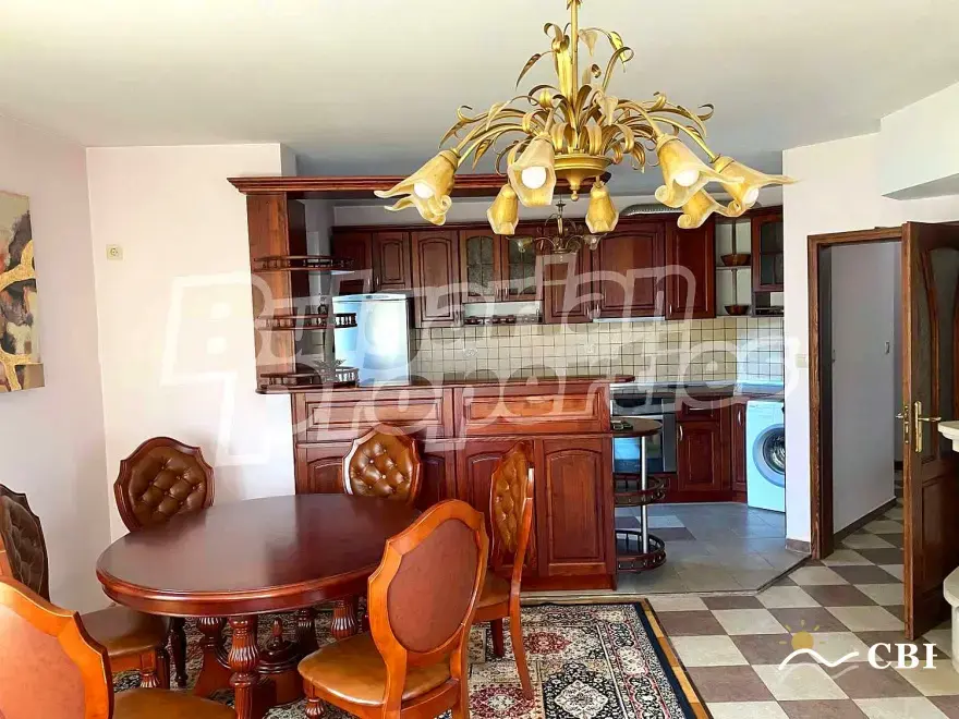Apartment, 4-room, 135 m², in Varna. Photo 6 of 16. Varna, Black Sea, Bulgaria. Cheap Beach Holiday.
