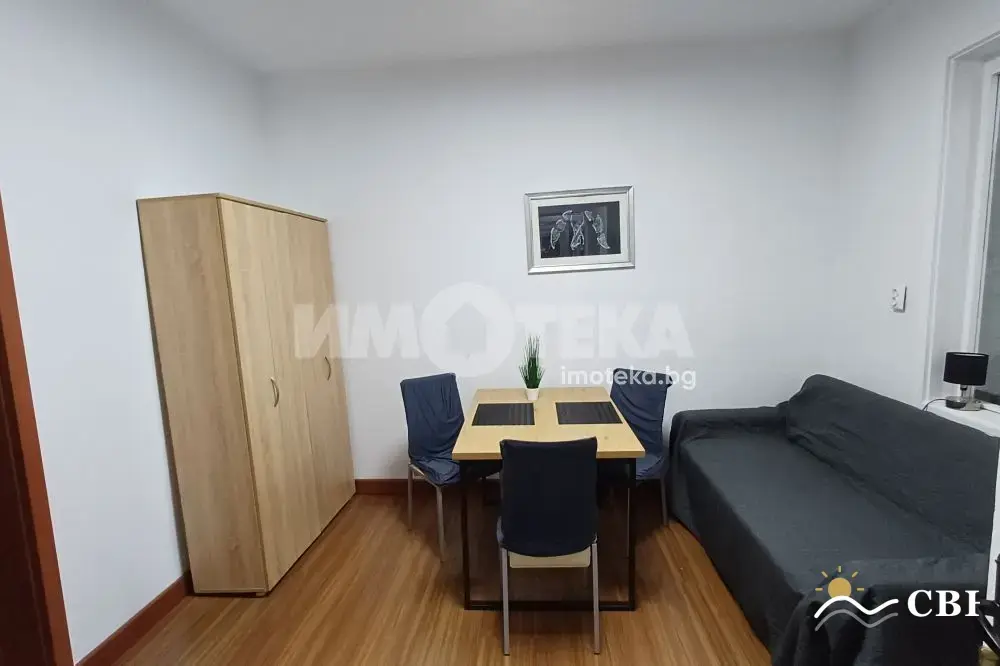 House, 2-room, 80 m², in Varna. Photo 2 of 9. Varna, Black Sea, Bulgaria. Cheap Beach Holiday.