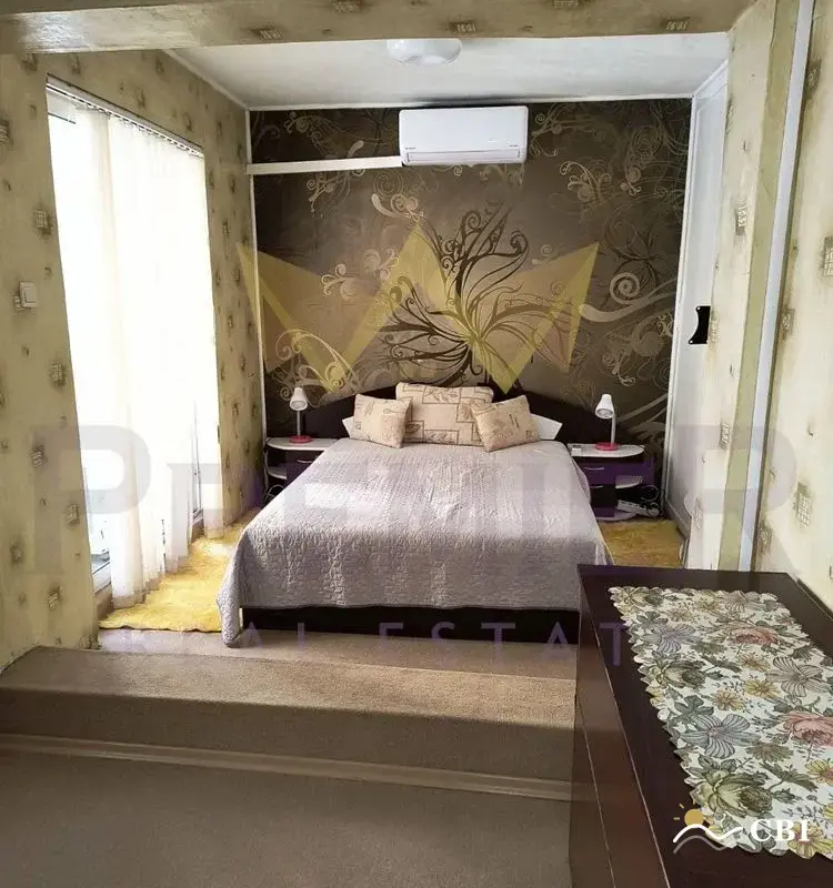 Apartment, 3-room, 90 m², in Varna. Photo 6 of 12. Varna, Black Sea, Bulgaria. Cheap Beach Holiday.