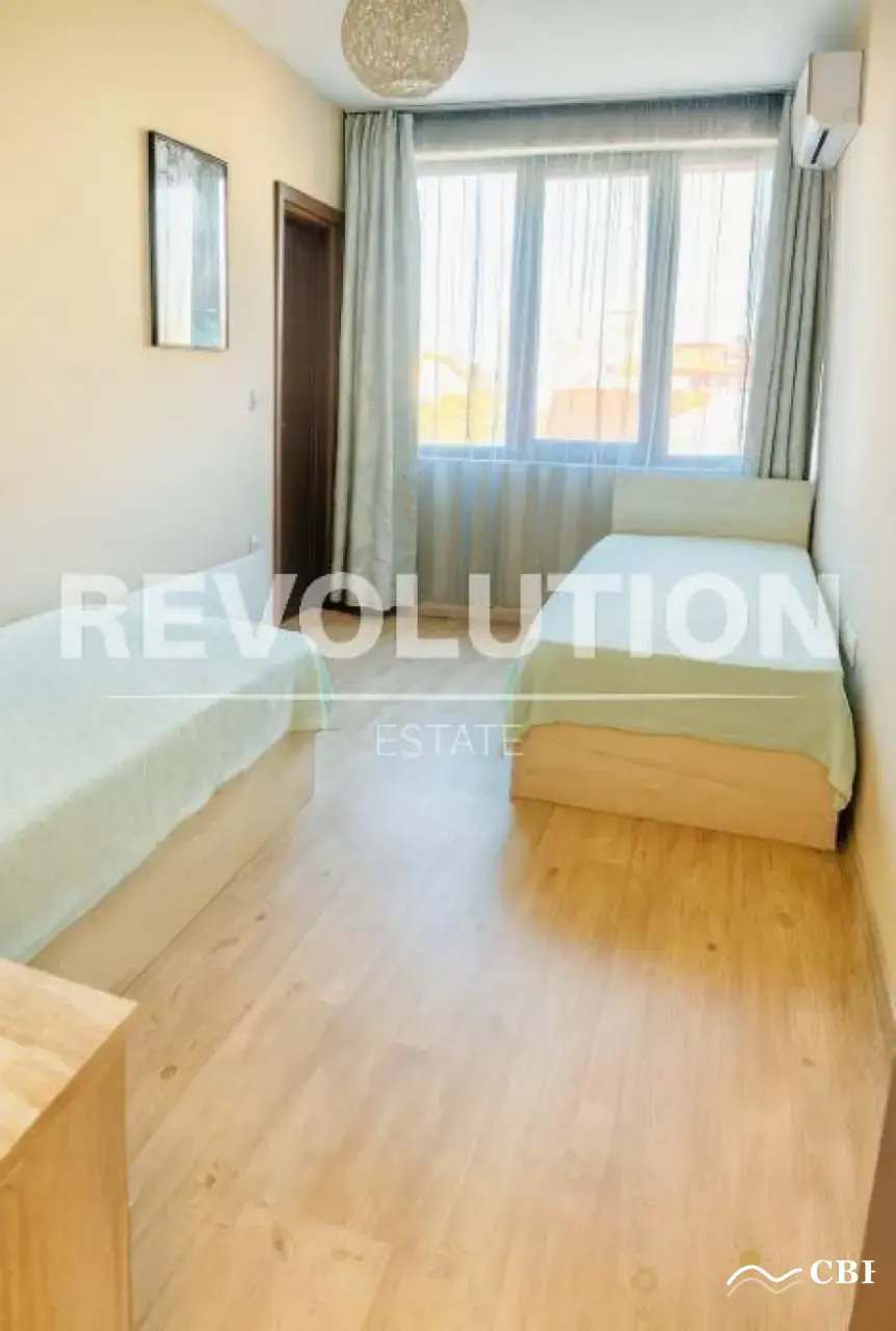 Apartment, 3-room, 70 m², in Varna. Photo 6 of 8. Varna, Black Sea, Bulgaria. Cheap Beach Holiday.