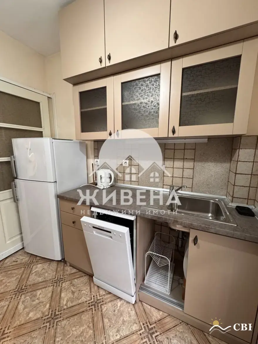Apartment, 2-room, 65 m², in Varna. Photo 2 of 11. Varna, Black Sea, Bulgaria. Cheap Beach Holiday.