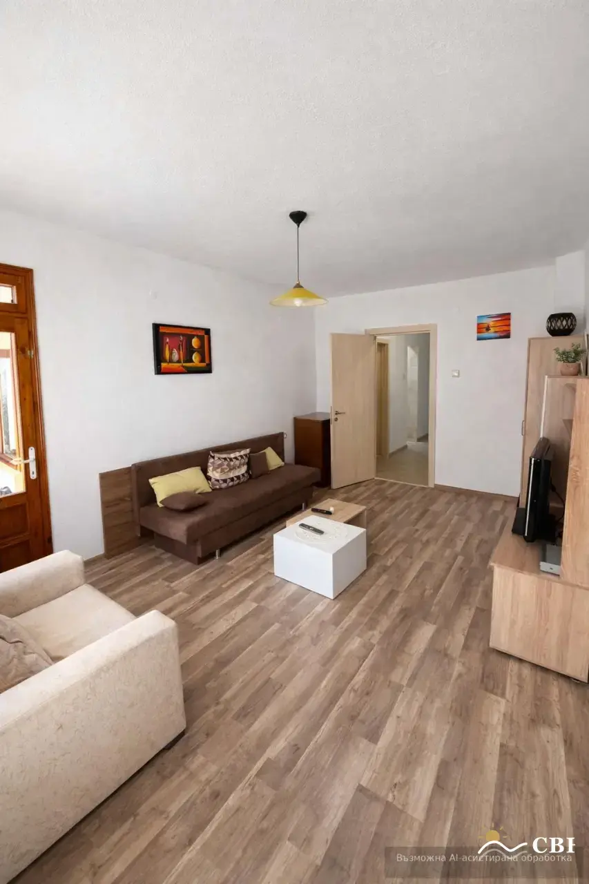 Apartment, 4-room, 100 m², in Varna. Photo 2 of 12. Varna, Black Sea, Bulgaria. Cheap Beach Holiday.