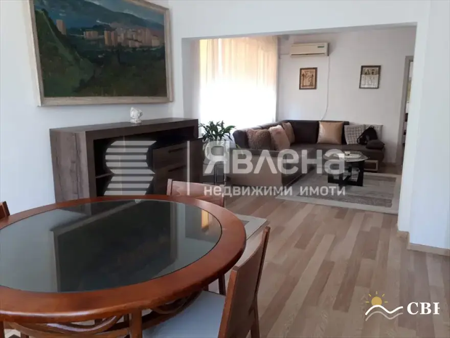 Apartment, 3-room, 110 m², in Varna. Photo 1 of 14. Varna, Black Sea, Bulgaria. Cheap Beach Holiday.