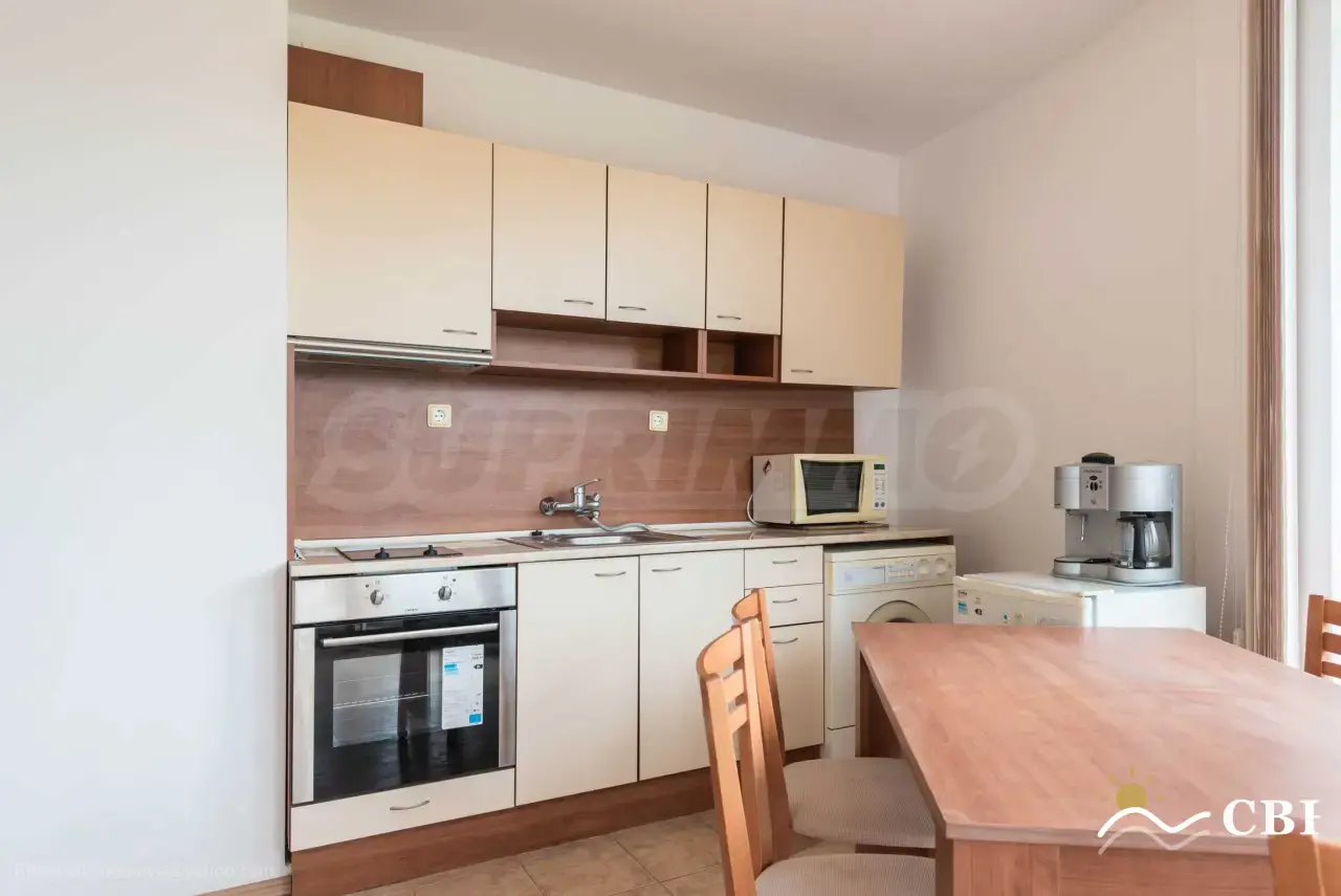 Apartment, 3-room, 97 m², in Balchik. Photo 6 of 16. Balchik, Black Sea, Bulgaria. Cheap Beach Holiday.