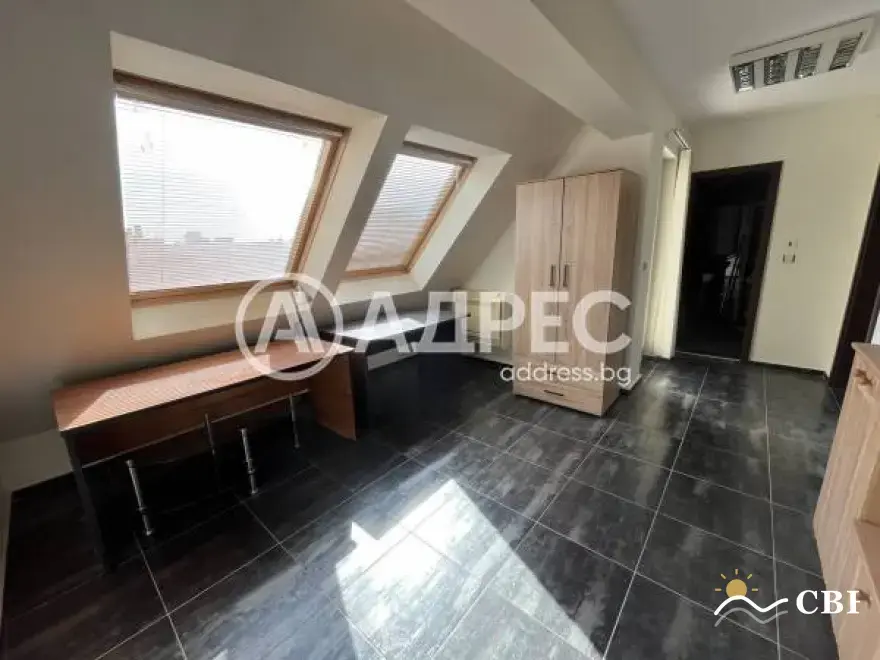 Apartment, 2-room, 75 m², in Varna. Photo 8 of 9. Varna, Black Sea, Bulgaria. Cheap Beach Holiday.