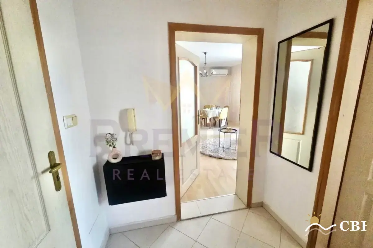 Apartment, 2-room, 72 m², in Varna. Photo 6 of 10. Varna, Black Sea, Bulgaria. Cheap Beach Holiday.