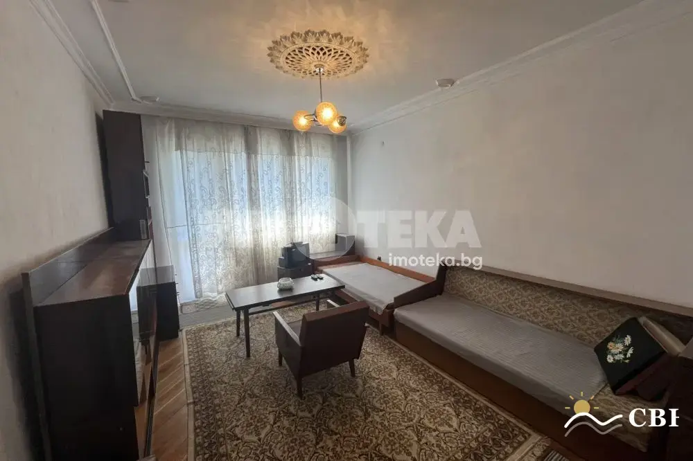 Apartment, 3-room, 80 m², in Varna. Photo 6 of 15. Varna, Black Sea, Bulgaria. Cheap Beach Holiday.