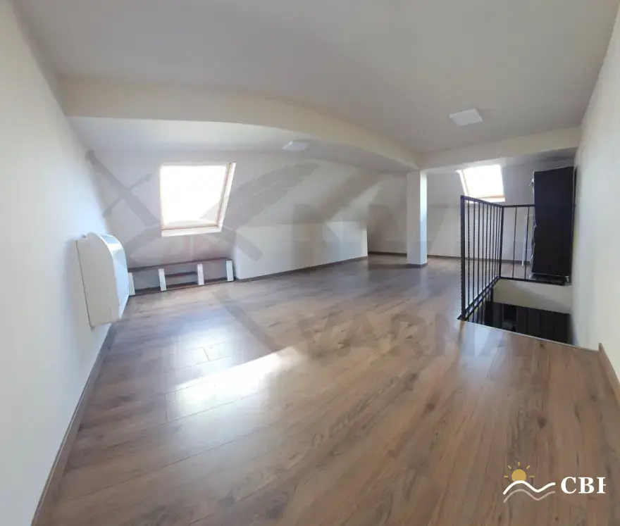 Apartment, 4-room, 115 m², in Varna. Photo 6 of 10. Varna, Black Sea, Bulgaria. Cheap Beach Holiday.