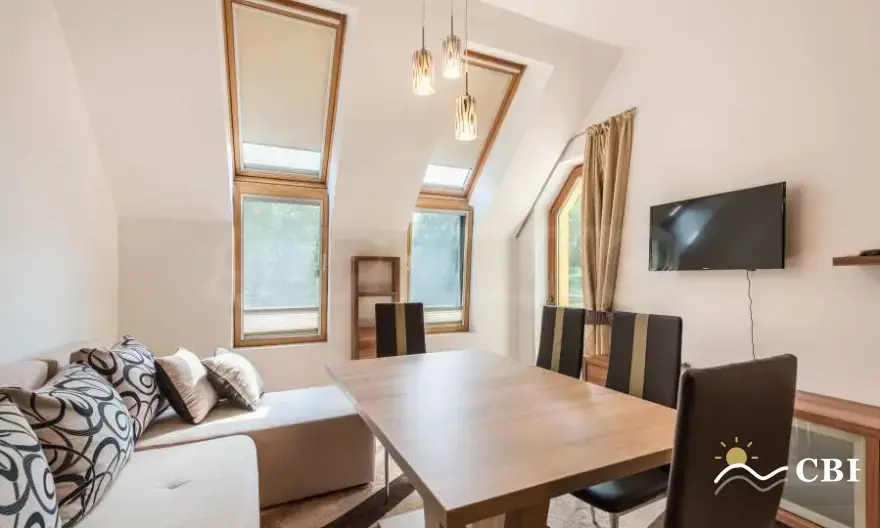 Apartment, 3-room, 90 m², in Varna. Photo 8 of 16. Varna, Black Sea, Bulgaria. Cheap Beach Holiday.