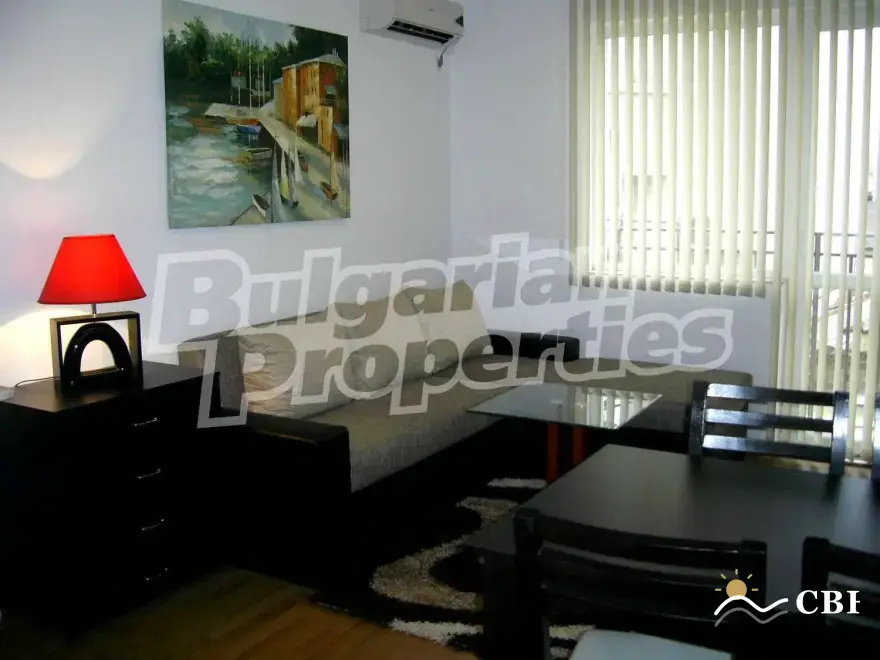 Apartment, 2-room, 55 m², in Varna. Photo 2 of 11. Varna, Black Sea, Bulgaria. Cheap Beach Holiday.