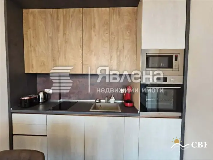 Apartment, 1-room, 60 m², in St. St. Konstantin and Elena. Photo 8 of 10. St. St. Konstantin and Elena, Black Sea, Bulgaria. Cheap Beach Holiday.