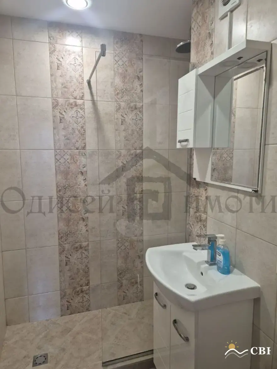 Apartment, 3-room, 65 m², in Varna. Photo 8 of 8. Varna, Black Sea, Bulgaria. Cheap Beach Holiday.