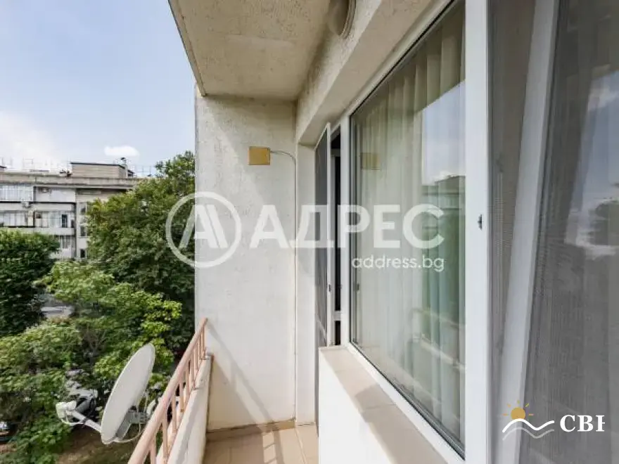 Apartment, 3-room, 90 m², in Varna. Photo 5 of 16. Varna, Black Sea, Bulgaria. Cheap Beach Holiday.