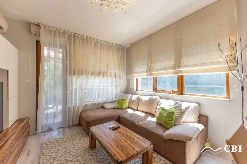 Apartment, 3-room, 90 m², in Varna. Photo 6 of 16. Varna, Black Sea, Bulgaria. Cheap Beach Holiday.