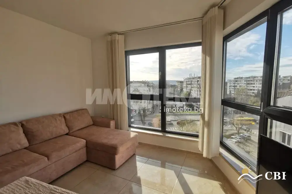 Apartment, 2-room, 60 m², in Varna. Photo 3 of 7. Varna, Black Sea, Bulgaria. Cheap Beach Holiday.