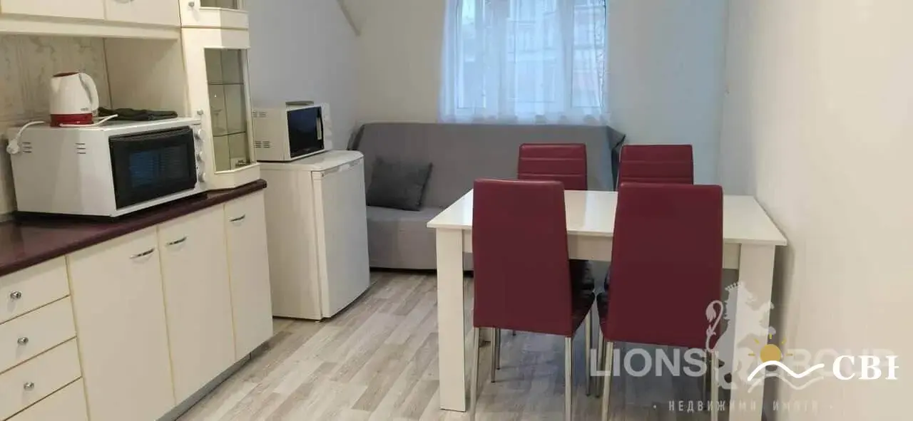 Apartment, 3-room, 70 m², in Varna. Photo 1 of 10. Varna, Black Sea, Bulgaria. Cheap Beach Holiday.