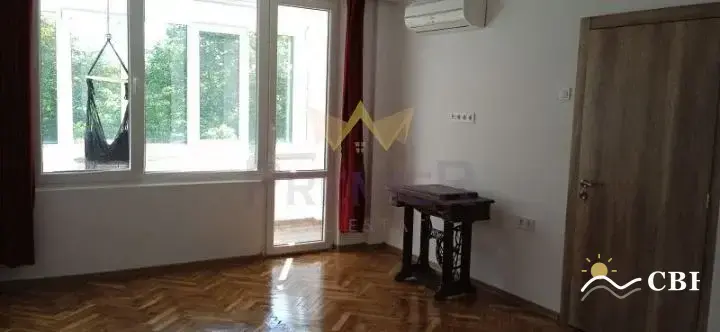 Apartment, 2-room, 50 m², in Varna. Photo 1 of 8. Varna, Black Sea, Bulgaria. Cheap Beach Holiday.
