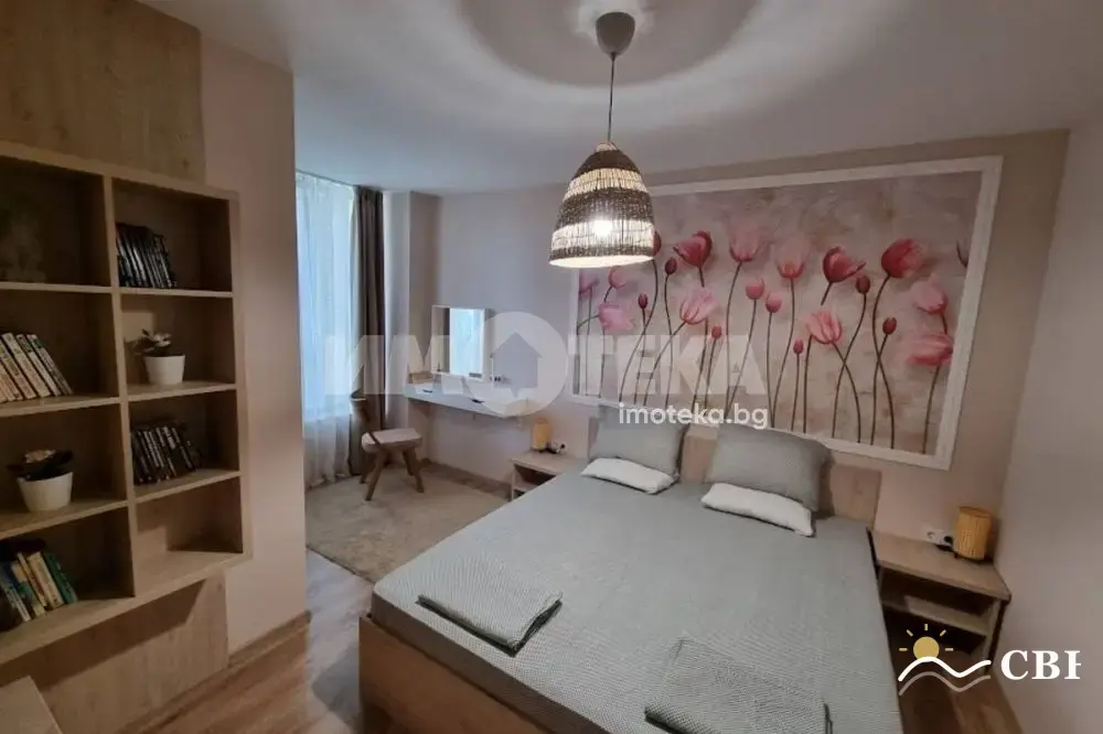 Apartment, 3-room, 85 m², in Varna. Photo 3 of 13. Varna, Black Sea, Bulgaria. Cheap Beach Holiday.
