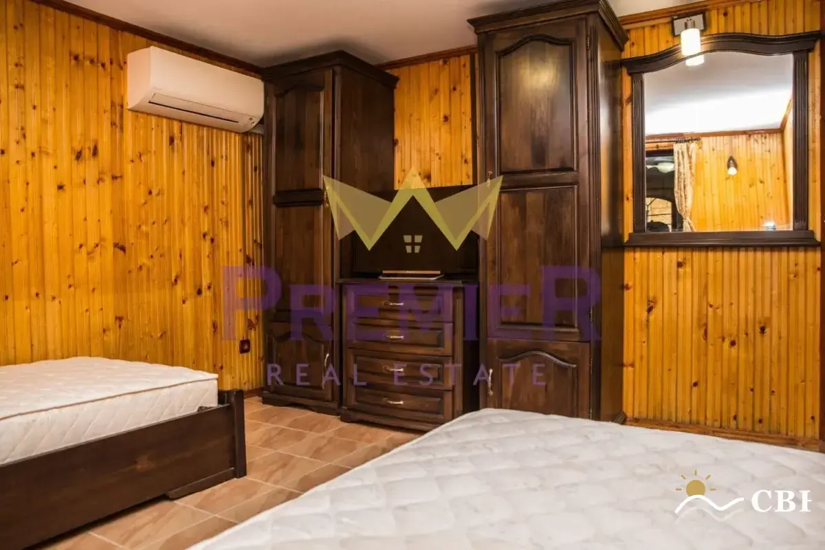 House, 1-room, 200 m², in Balchik. Photo 6 of 16. Balchik, Black Sea, Bulgaria. Cheap Beach Holiday.