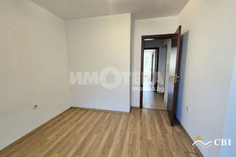 Apartment, 2-room, 60 m², in Varna. Photo 8 of 11. Varna, Black Sea, Bulgaria. Cheap Beach Holiday.