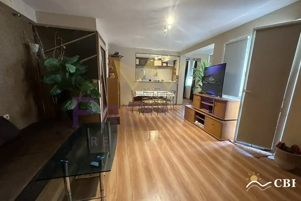 Apartment, 1-room, 112 m², in Varna. Photo 7 of 15. Varna, Black Sea, Bulgaria. Cheap Beach Holiday.