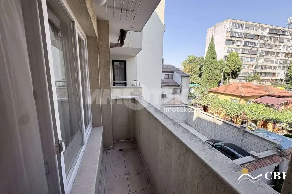 Apartment, 2-room, 70 m², in Varna. Photo 7 of 9. Varna, Black Sea, Bulgaria. Cheap Beach Holiday.