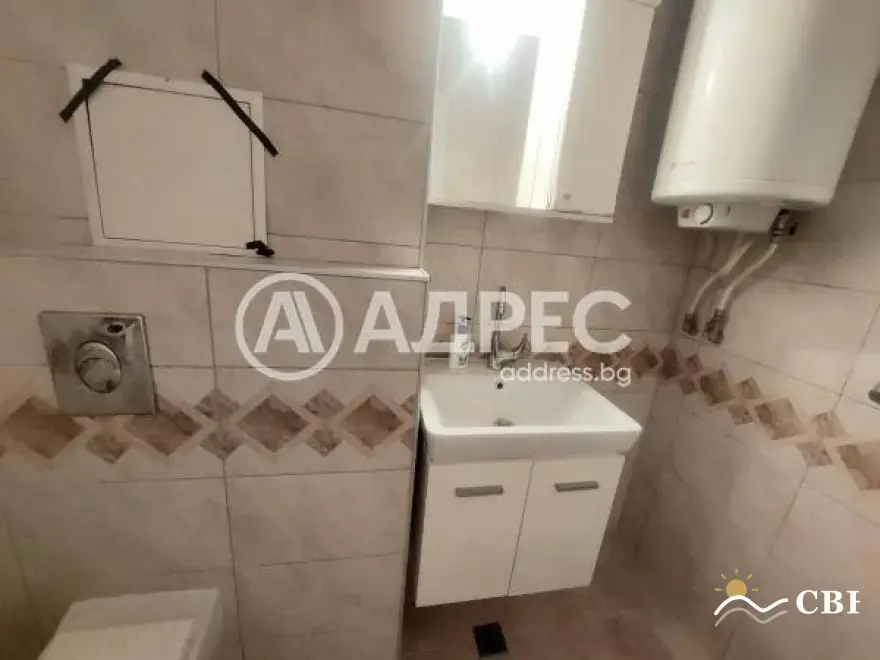 Apartment, 2-room, 70 m², in Burgas. Photo 7 of 7. Burgas, Black Sea, Bulgaria. Cheap Beach Holiday.