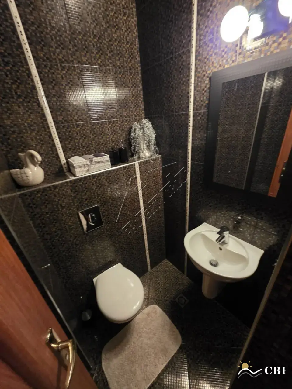 Apartment, 1-room, 81 m², in Pomorie. Photo 9 of 11. Pomorie, Black Sea, Bulgaria. Cheap Beach Holiday.