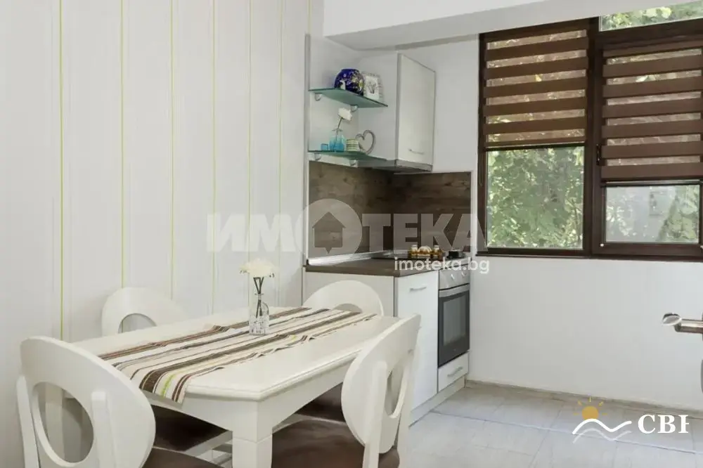 Apartment, 3-room, 80 m², in Varna. Photo 2 of 4. Varna, Black Sea, Bulgaria. Cheap Beach Holiday.