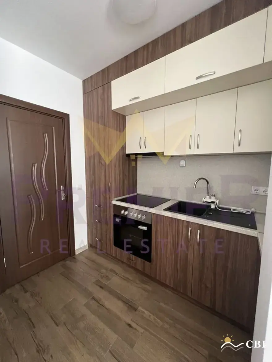 Apartment, 3-room, 85 m², in Varna. Photo 1 of 16. Varna, Black Sea, Bulgaria. Cheap Beach Holiday.