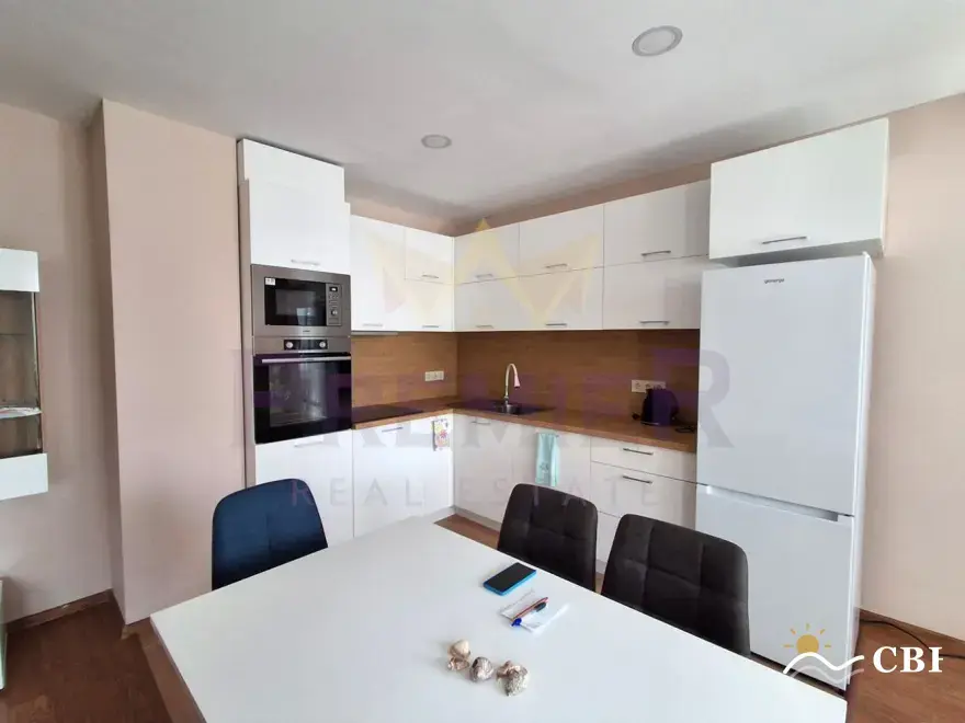 Apartment, 3-room, 100 m², in Varna. Photo 7 of 16. Varna, Black Sea, Bulgaria. Cheap Beach Holiday.