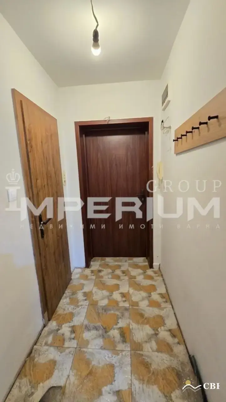 Apartment, 1-room, 35 m², in Varna. Photo 6 of 8. Varna, Black Sea, Bulgaria. Cheap Beach Holiday.