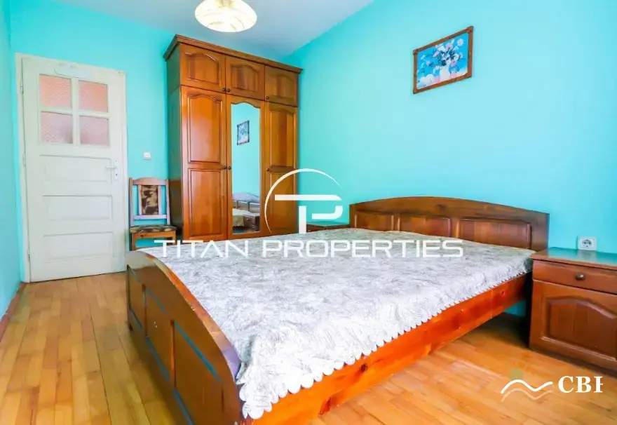 Apartment, 2-room, 70 m², in Varna. Photo 4 of 6. Varna, Black Sea, Bulgaria. Cheap Beach Holiday.