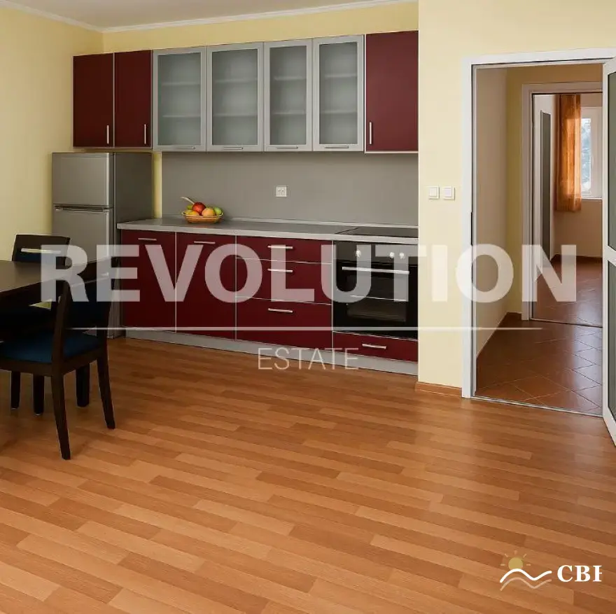 Apartment, 2-room, 55 m², in Izgrev. Photo 3 of 4. Izgrev, Black Sea, Bulgaria. Cheap Beach Holiday.