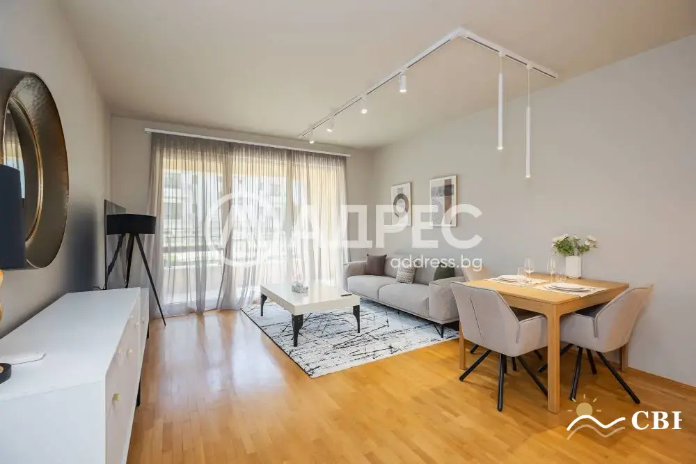 Apartment, 2-room, 70 m², in St. St. Konstantin and Elena. Photo 6 of 16. St. St. Konstantin and Elena, Black Sea, Bulgaria. Cheap Beach Holiday.
