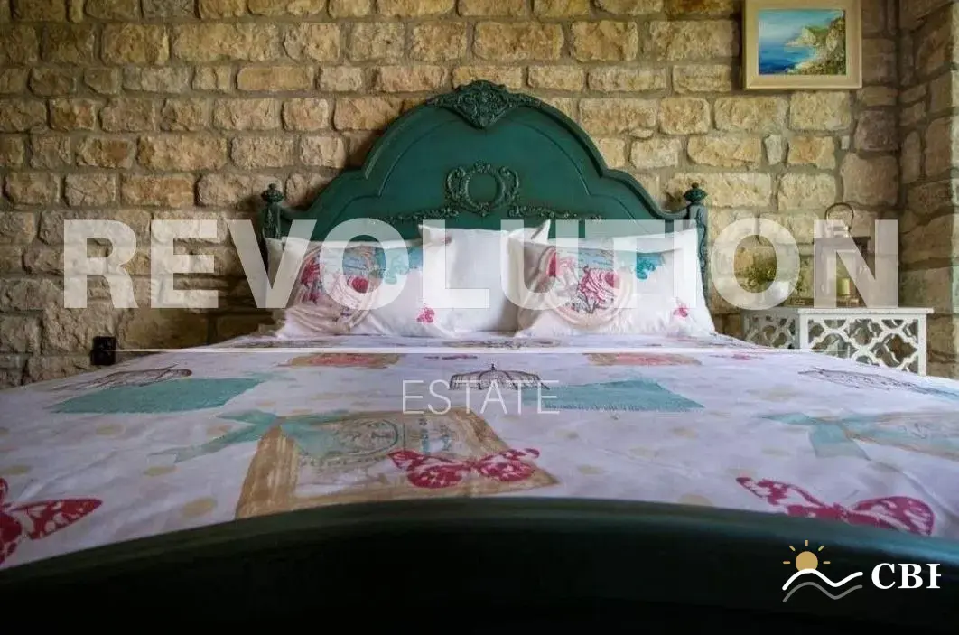 House, 1-room, 120 m², in St. St. Konstantin and Elena. Photo 4 of 13. St. St. Konstantin and Elena, Black Sea, Bulgaria. Cheap Beach Holiday.